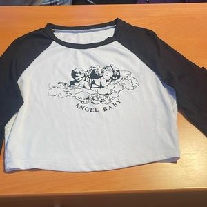 Black/white top